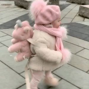 Meet your Posher, Aashna